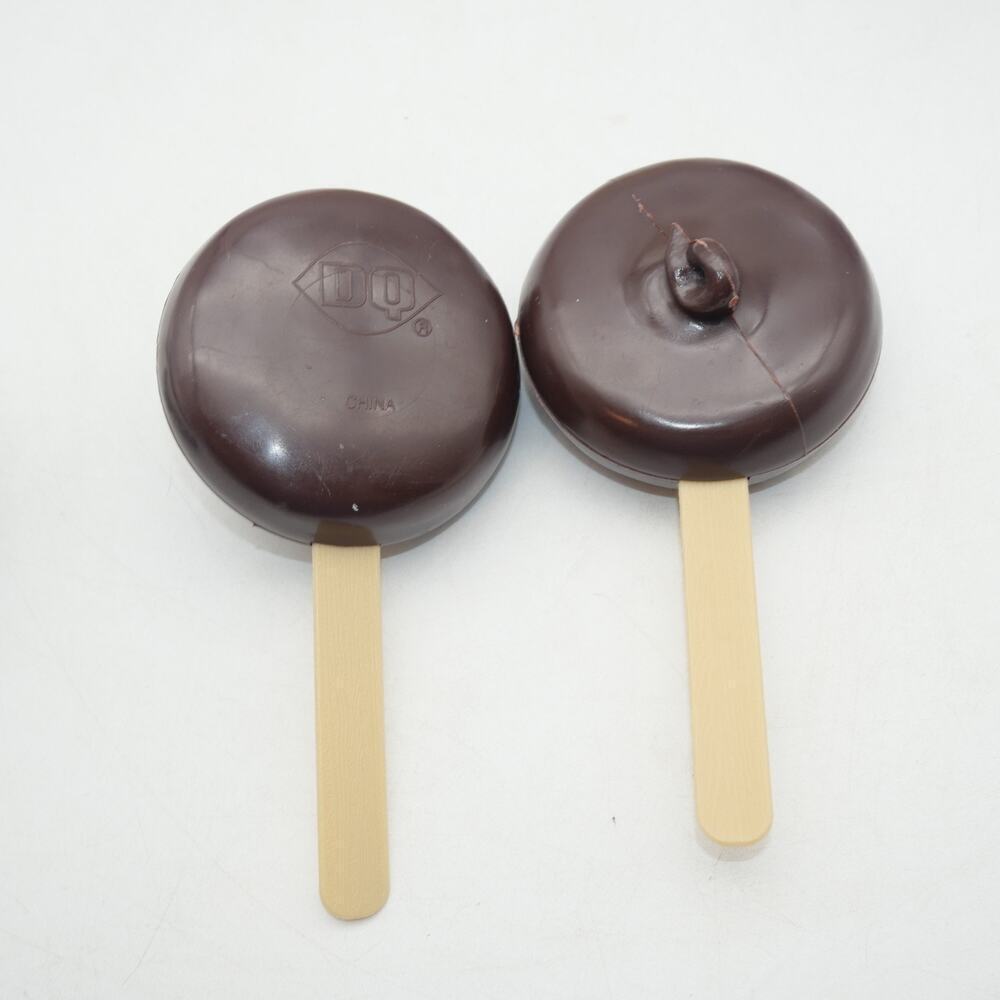 Vintage Dairy Queen Play Food Banana Split Dilly Bar Ice Cream Sandwich Cups - Picture 3 of 9